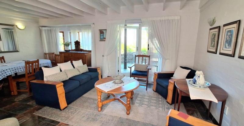 2 Bedroom Property for Sale in Fraaiuitsig Western Cape